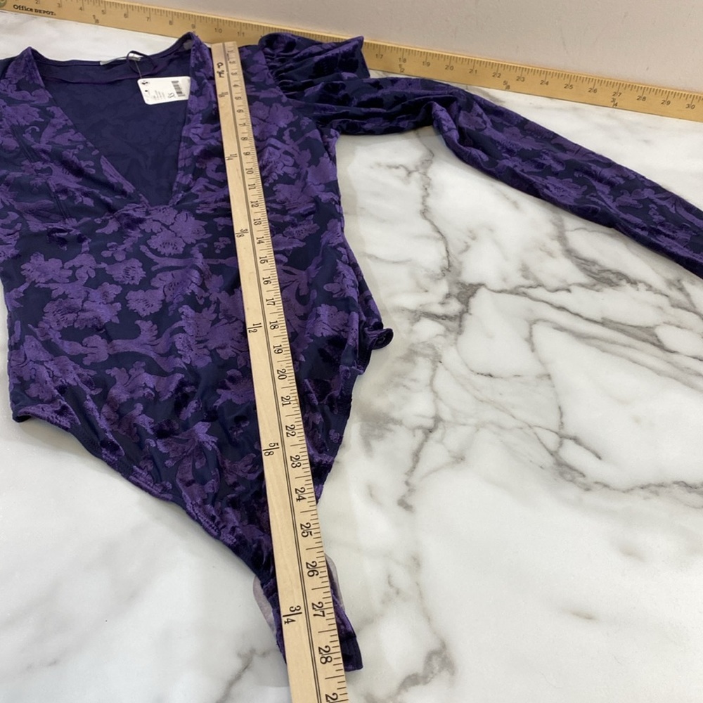 Intimately Free People Magic Hour Bodysuit Women Size XS Purple Velvet Puff‎ - Picture 13 of 16